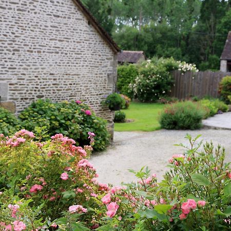 Chambre D'Hote Courtoux Saint-Denis-sur-Sarthon Kültér fotó