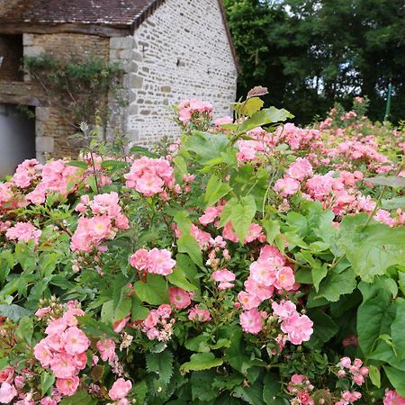 Chambre D'Hote Courtoux Saint-Denis-sur-Sarthon Kültér fotó